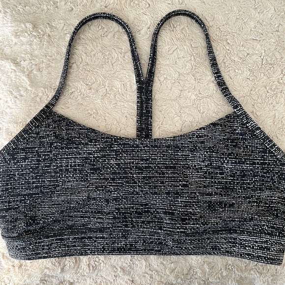 Lululemon Sports Bra - Picture 1 of 2